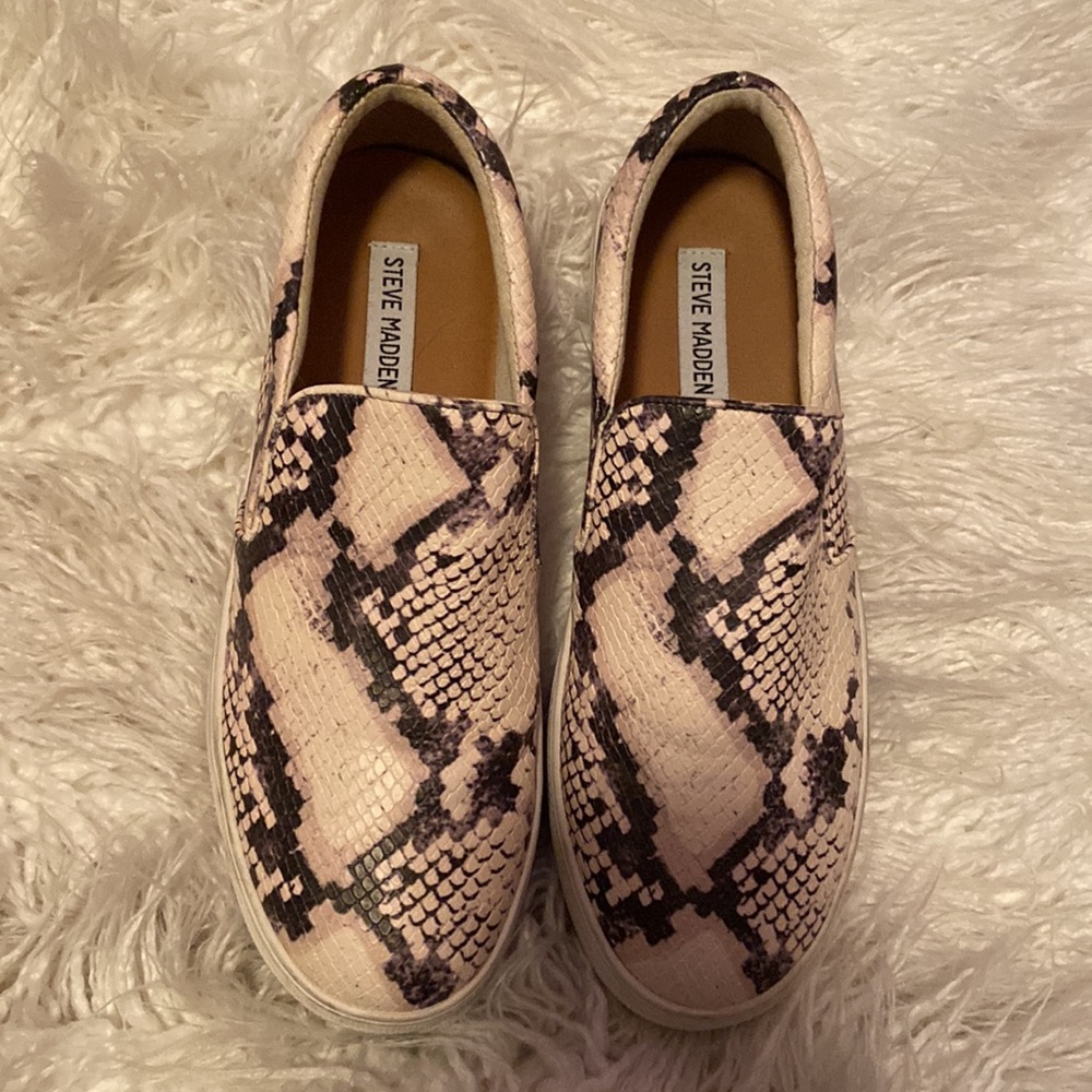 Steven Madden Gills Slip On - image 2